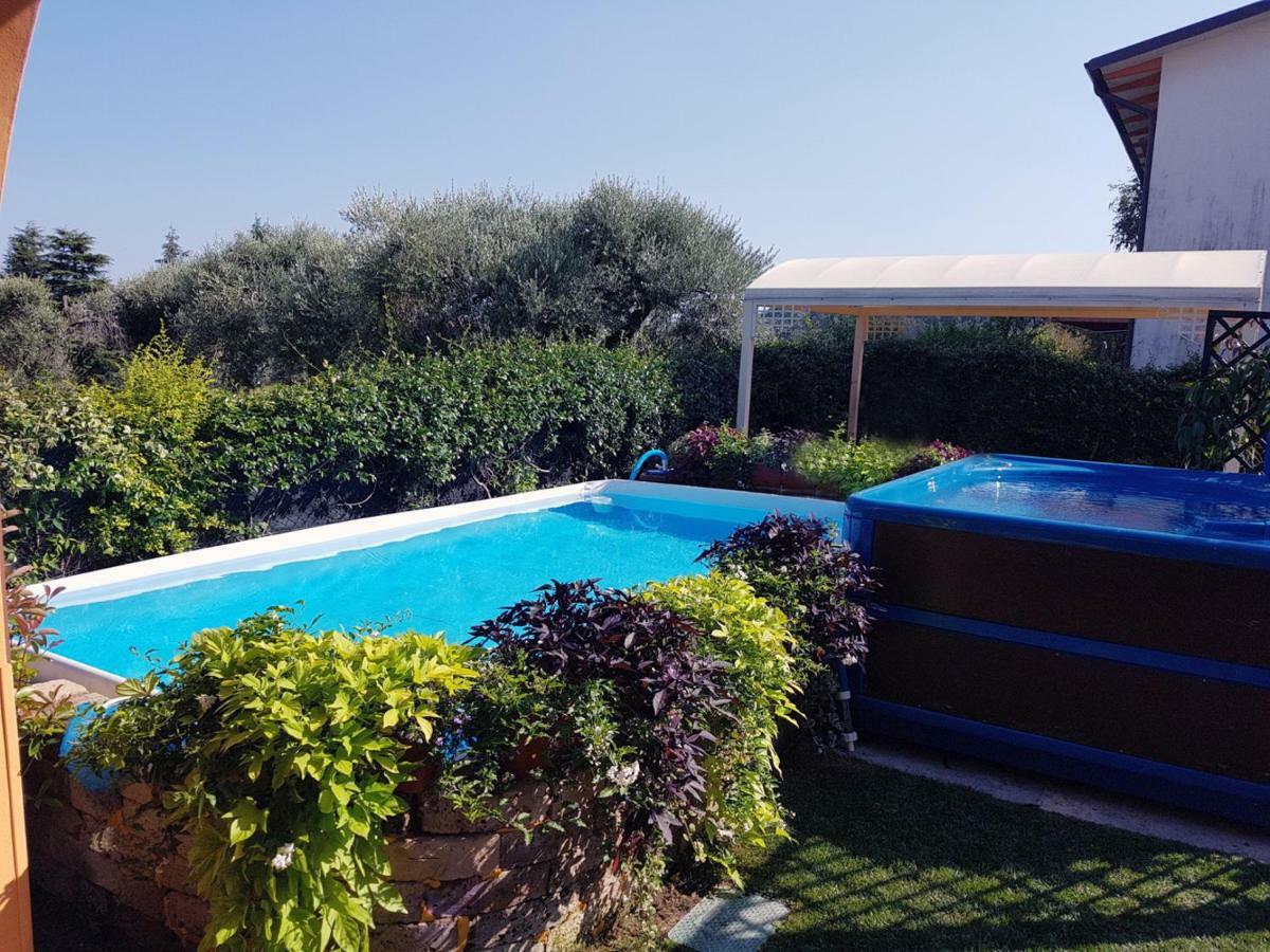 Villa Ambra Сояно дел Лаго Екстериор снимка